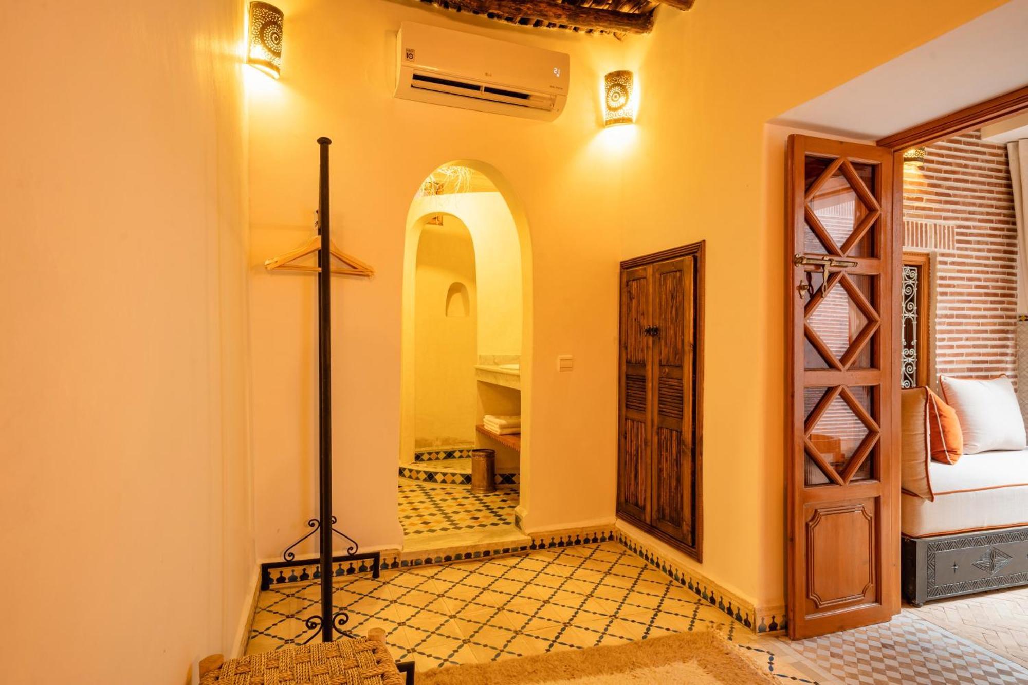 מרקש Riad The D'Orient - Piscine Privee - Petit Dejeuner מראה חיצוני תמונה